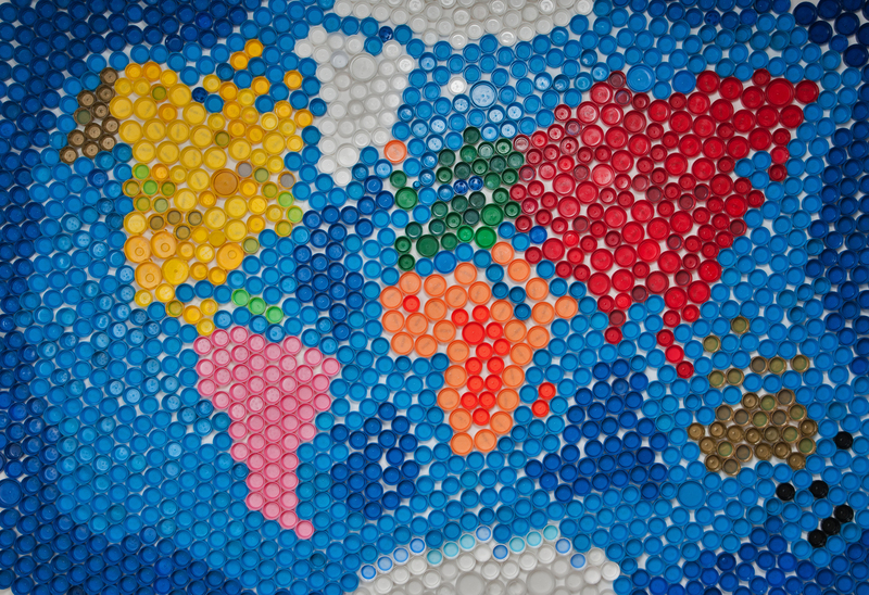 Get Your Place Party-Ready With This Ultimate Cleaning Checklist